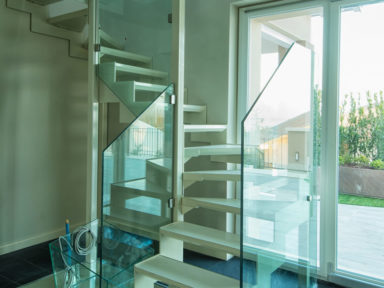 Scalinata metallo e vetro, Steeldel